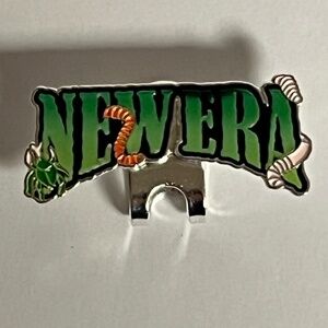 New Era Blip Hat Pin Pins Hats Bag Fitted Brim Clip Spell Out Silver Green Bugs